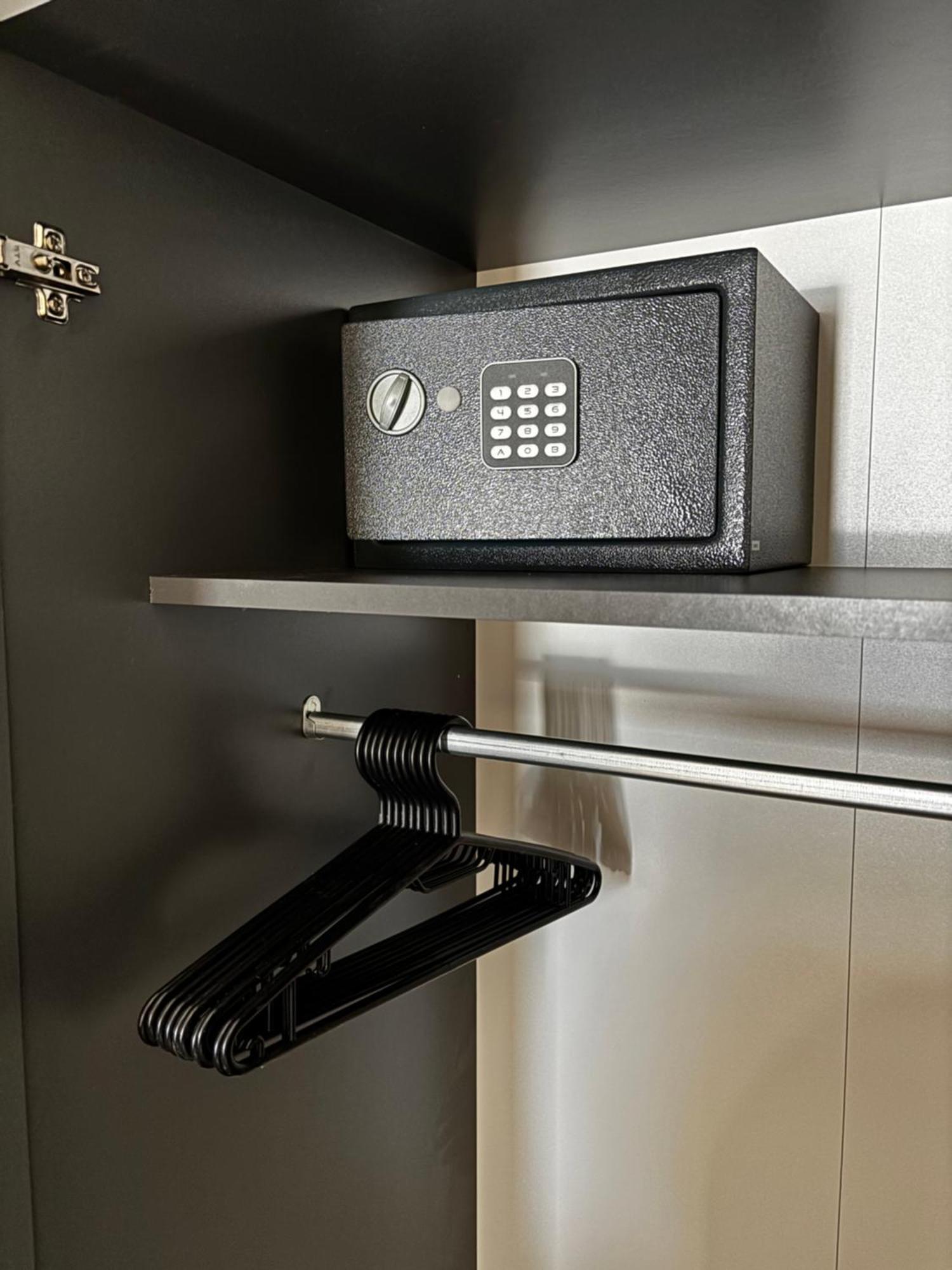 Lechtaler Alpenblick Landeck - Privatzimmer & Ferienwohnung Ngoại thất bức ảnh