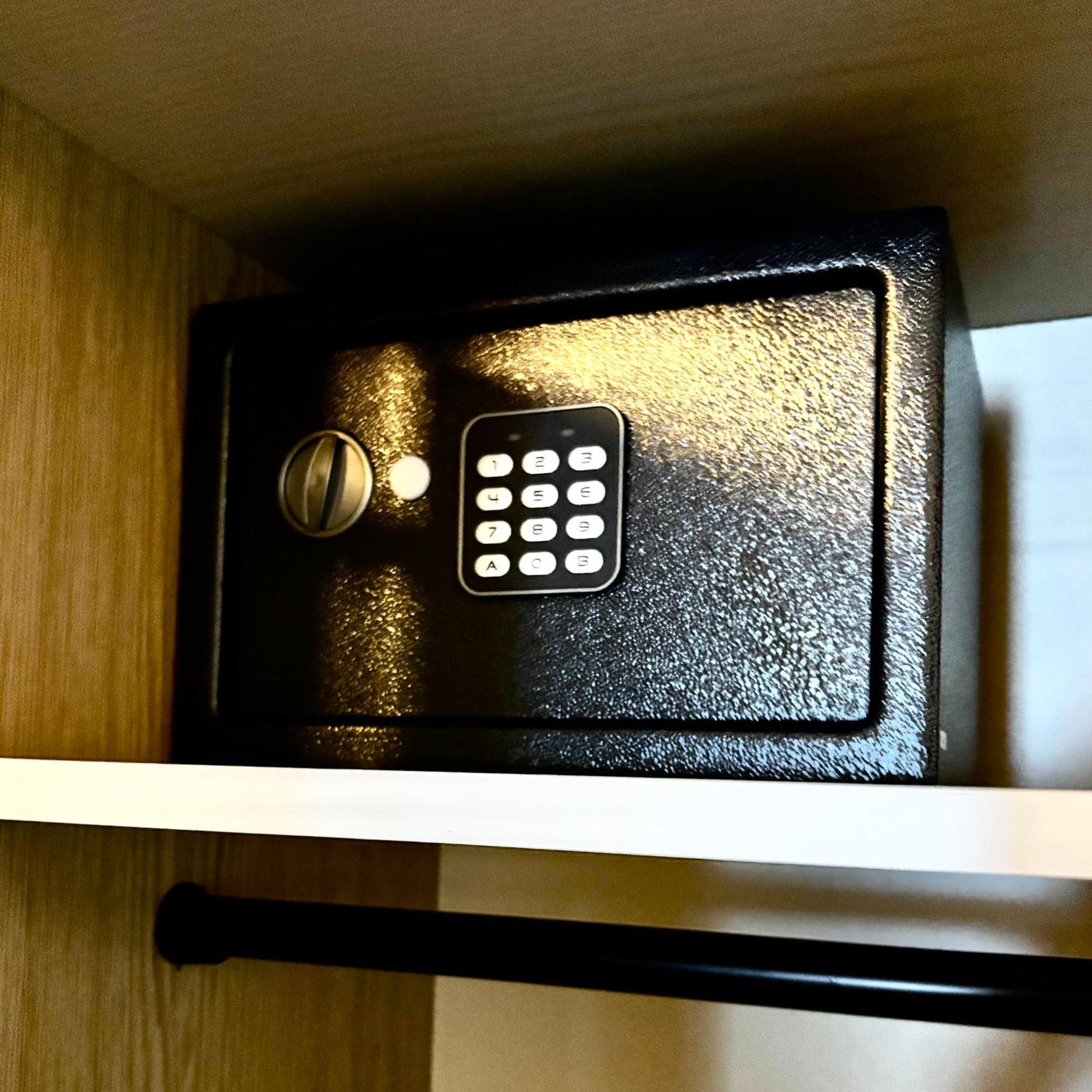 Lechtaler Alpenblick Landeck - Privatzimmer & Ferienwohnung Ngoại thất bức ảnh